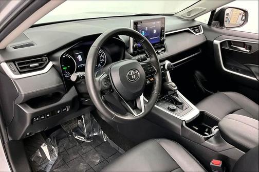 2022 Toyota RAV4 Hybrid XLE Premium