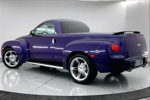 2004 Chevrolet SSR LS