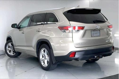 2016 Toyota Highlander Limited Platinum