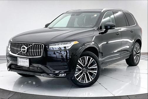 2021 Volvo XC90 T6 Momentum
