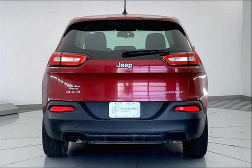 2014 Jeep Cherokee Sport