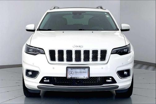 2019 Jeep Cherokee Overland