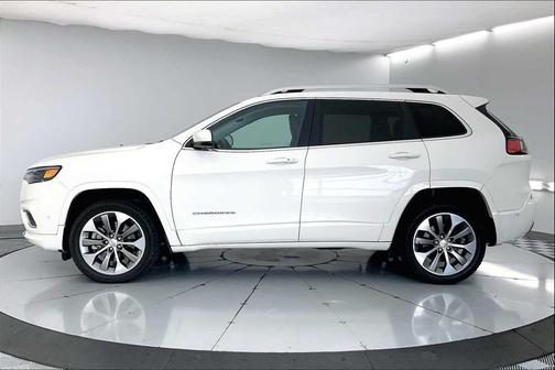 2019 Jeep Cherokee Overland