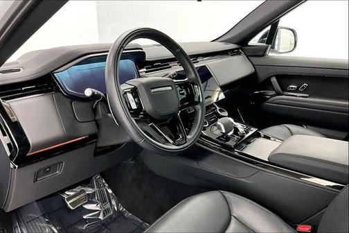 2023 Land Rover Range Rover Sport SE