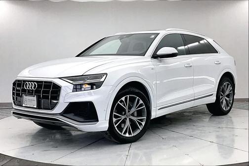 2021 Audi Q8 55 Premium Plus