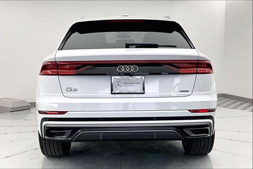 2021 Audi Q8 55 Premium Plus