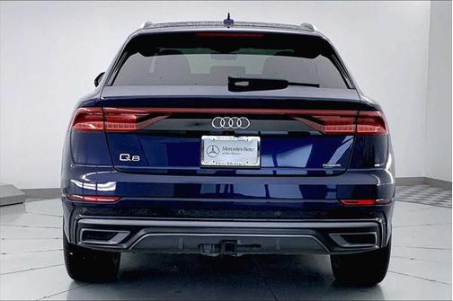 2021 Audi Q8 55 Premium Plus