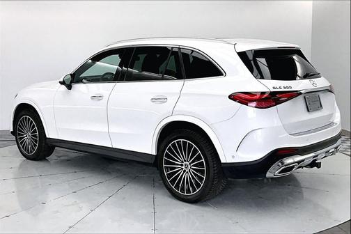2025 Mercedes-Benz GLC 300 4MATIC