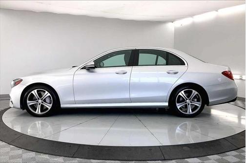 2017 Mercedes-Benz E-Class 4MATIC