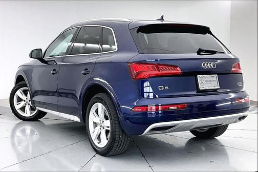 2018 Audi Q5 2.0T Premium Plus