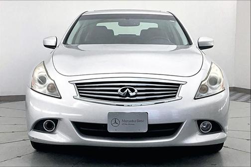 2012 INFINITI G25x Base