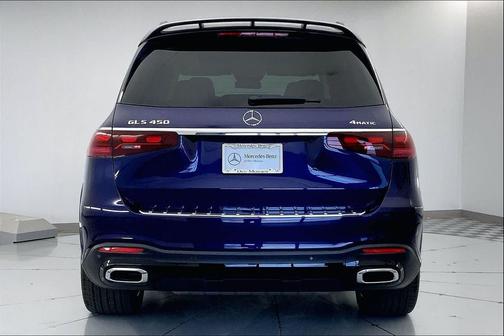 2026 Mercedes-Benz GLS 450 4MATIC