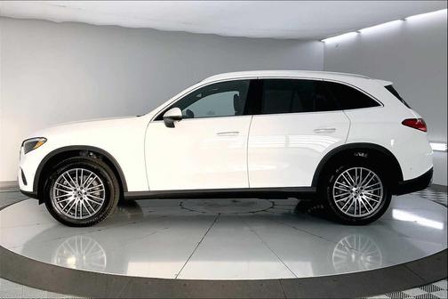 2026 Mercedes-Benz GLC 300 4MATIC
