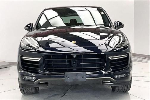 2017 Porsche Cayenne Turbo