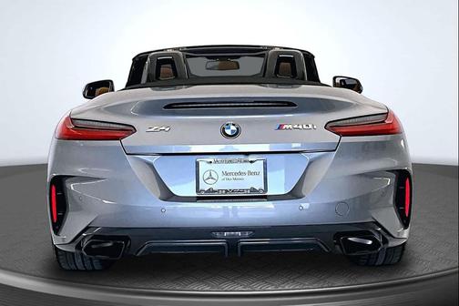 Skyscraper Grey Metallic 2024 BMW Z4 M40i
