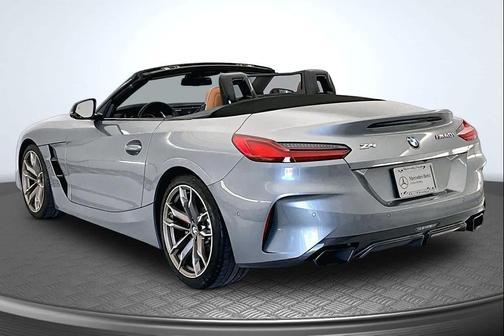 Skyscraper Grey Metallic 2024 BMW Z4 M40i