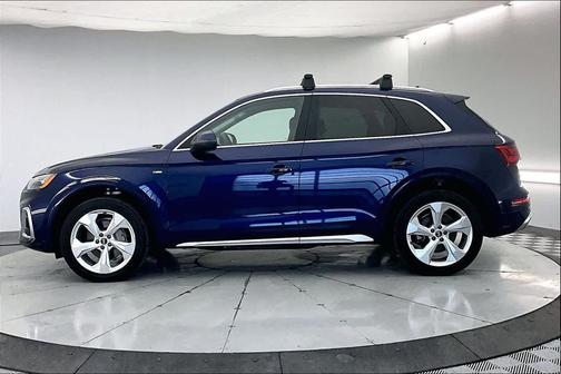 2023 Audi Q5 45 S line Premium Plus