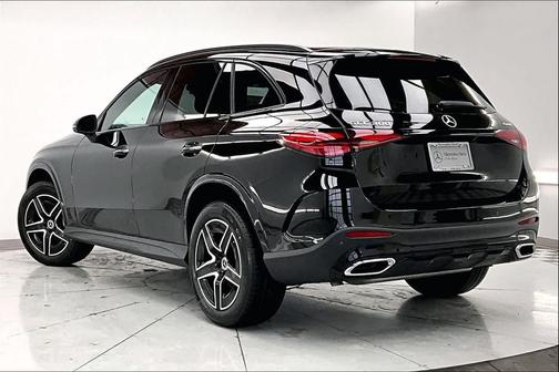 Black 2026 Mercedes-Benz GLC 300 4MATIC