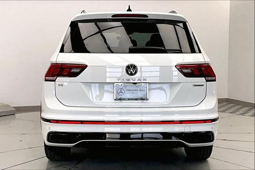 2022 Volkswagen Tiguan 2.0T SE R-Line Black 4MOTION