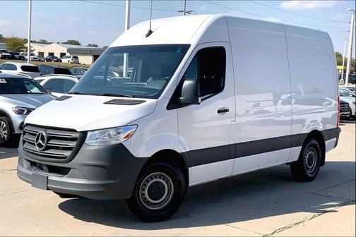 2024 Mercedes-Benz Sprinter 2500 Standard Roof
