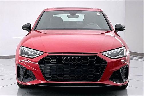 2022 Audi A4 Prestige 45 TFSI S line quattro S tronic