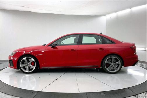 2022 Audi A4 Prestige 45 TFSI S line quattro S tronic