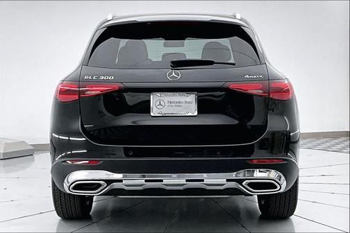 2026 Mercedes-Benz GLC 300 4MATIC
