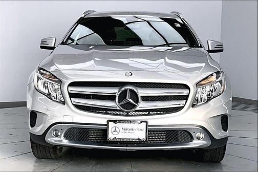 Polar Silver 2016 Mercedes-Benz GLA-Class 4MATIC