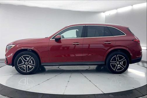 2026 Mercedes-Benz GLC 300 4MATIC