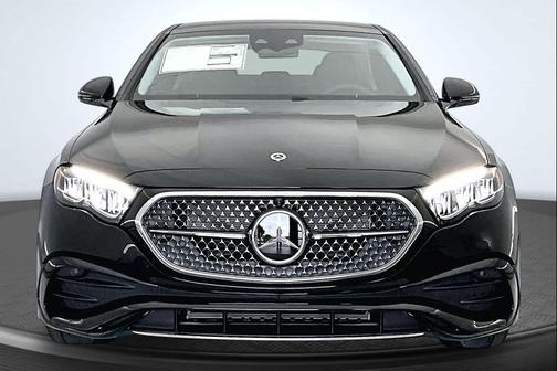 Obsidian Black Metallic 2026 Mercedes-Benz E-Class E 350