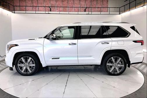 2023 Toyota Sequoia Capstone