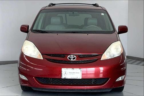 2008 Toyota Sienna XLE