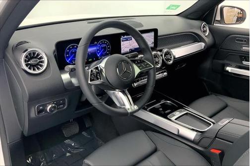 2024 Mercedes-Benz EQB 300 4MATIC