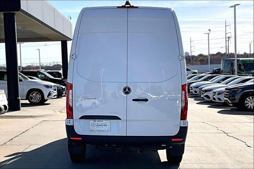 Arctic White 2026 Mercedes-Benz Sprinter 2500 Standard Roof