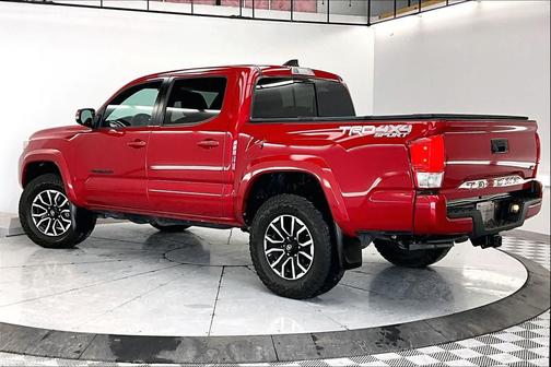 2020 Toyota Tacoma TRD Sport