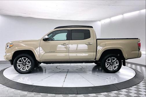 2017 Toyota Tacoma Limited