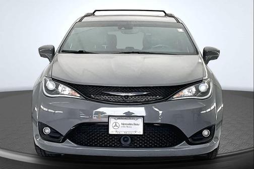 Ceramic Gray Clearcoat 2020 Chrysler Pacifica Touring-L Plus