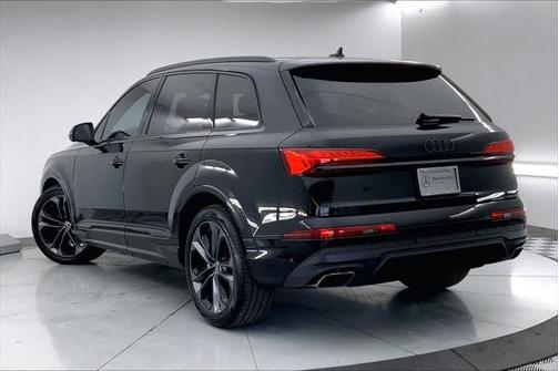 2025 Audi Q7 55 Prestige