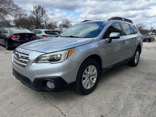 silver 2016 Subaru Outback 2.5i Premium