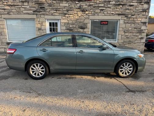 2010 Toyota Camry XLE