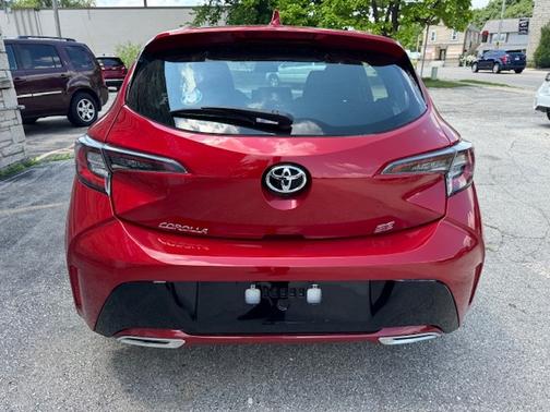 2021 Toyota Corolla Hatchback SE