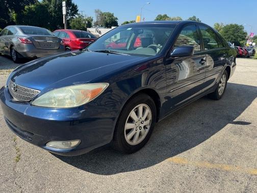 2004 Toyota Camry XLE V6