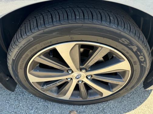2017 Subaru Legacy 2.5i Limited