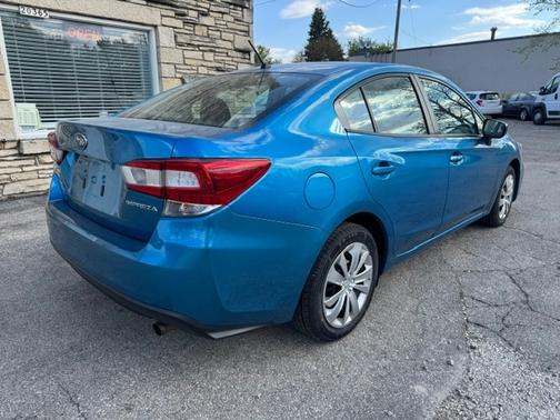 blue 2019 Subaru Impreza 2.0i