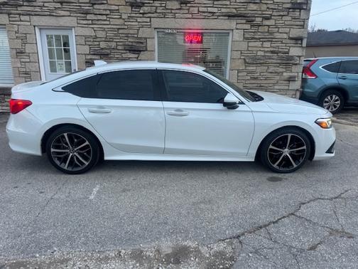 2023 Honda Civic Touring