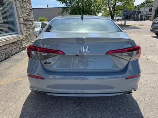gray 2024 Honda Civic Sport