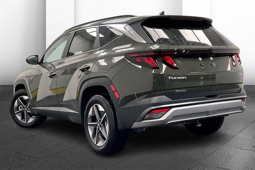 Green 2026 Hyundai TUCSON SEL