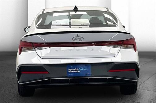 2025 Hyundai ELANTRA HEV SEL Sport