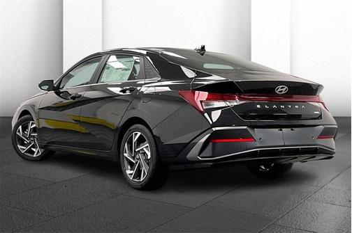 2024 Hyundai ELANTRA HEV Limited