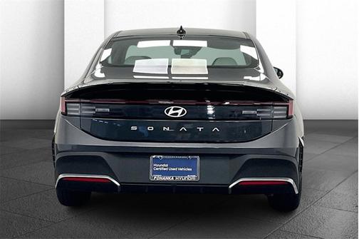 2025 Hyundai SONATA SE